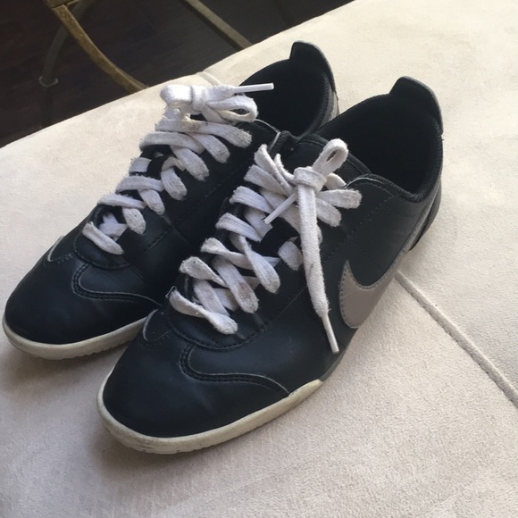 nike slim shoes